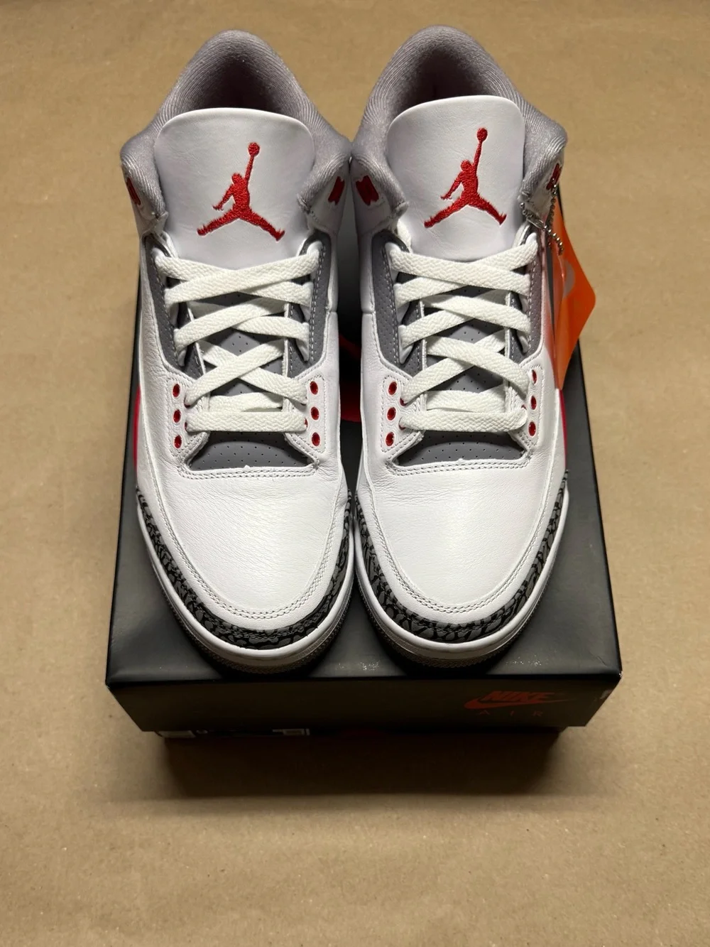 Nike Air Jordan 3 Retro Fire Red 2022 Men’s sz 9.5 Basketball shoes Rare!
